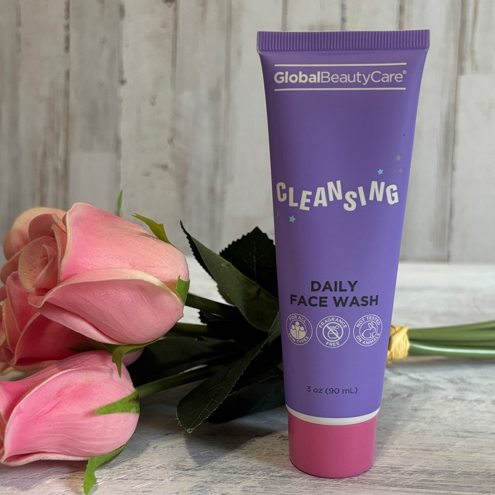 Cleansing Daily Face Wash‎